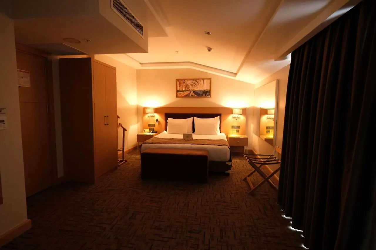 Hotel Boursier 2 & Spa Istanbulská provincie 4*,  Turecko